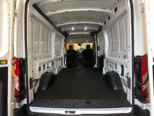 New 2026 Ford Transit 250 148 Medium Roof RWD image 22