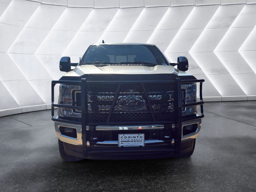 Used 2019 Ford F250 XLT w/ XLT Premium Package image 2