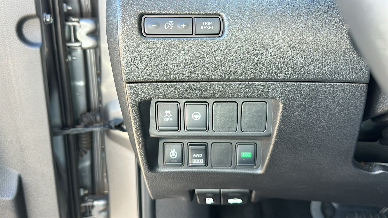 Used 2019 Nissan Rogue Sport SL AWD/4WD image 15