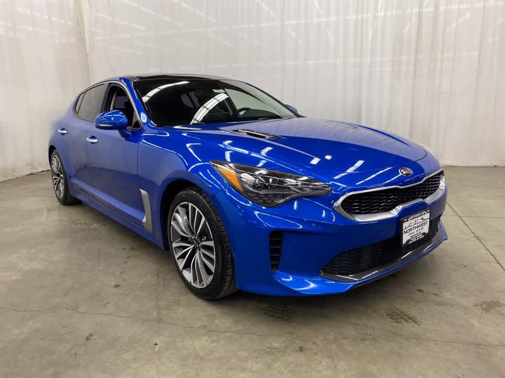 Used 2018 Kia Stinger Premium AWD/4WD image 8