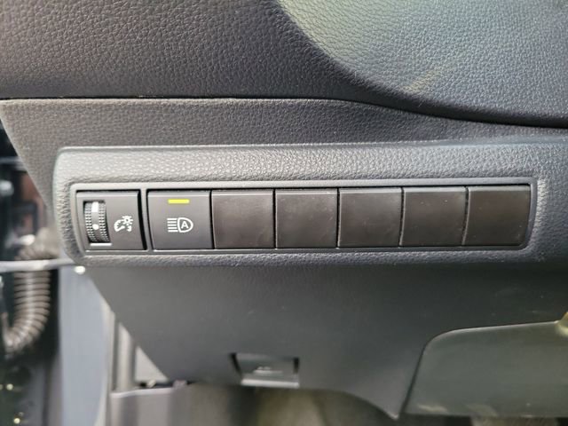 Used 2023 Toyota Corolla LE FWD image 20