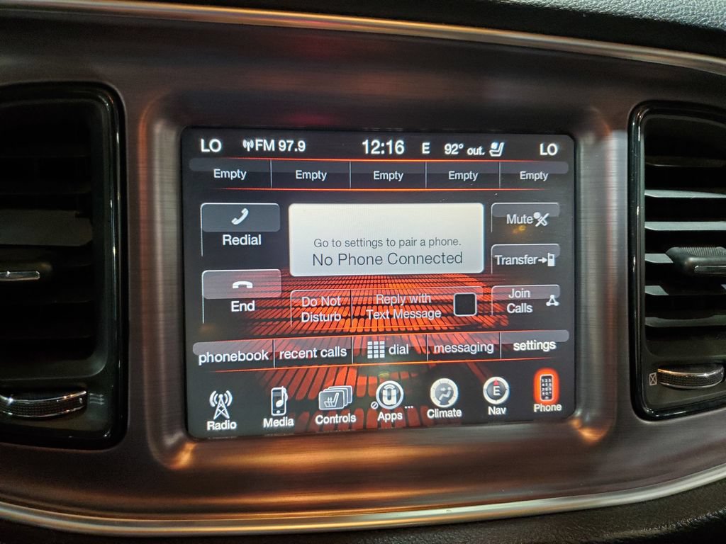 Used 2015 Dodge Challenger R/T Plus RWD image 29
