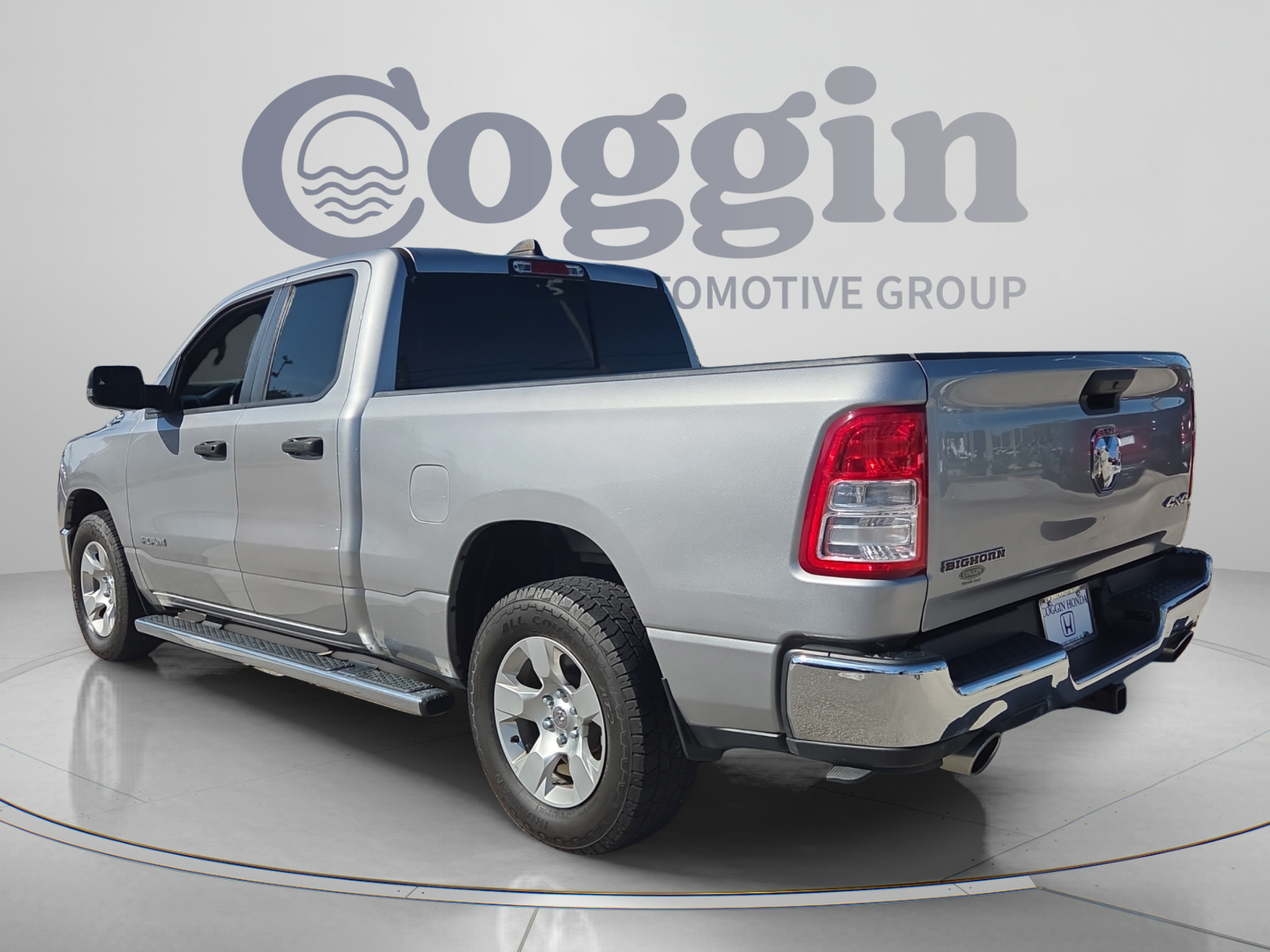 Used 2023 RAM 1500 Big Horn AWD/4WD image 3
