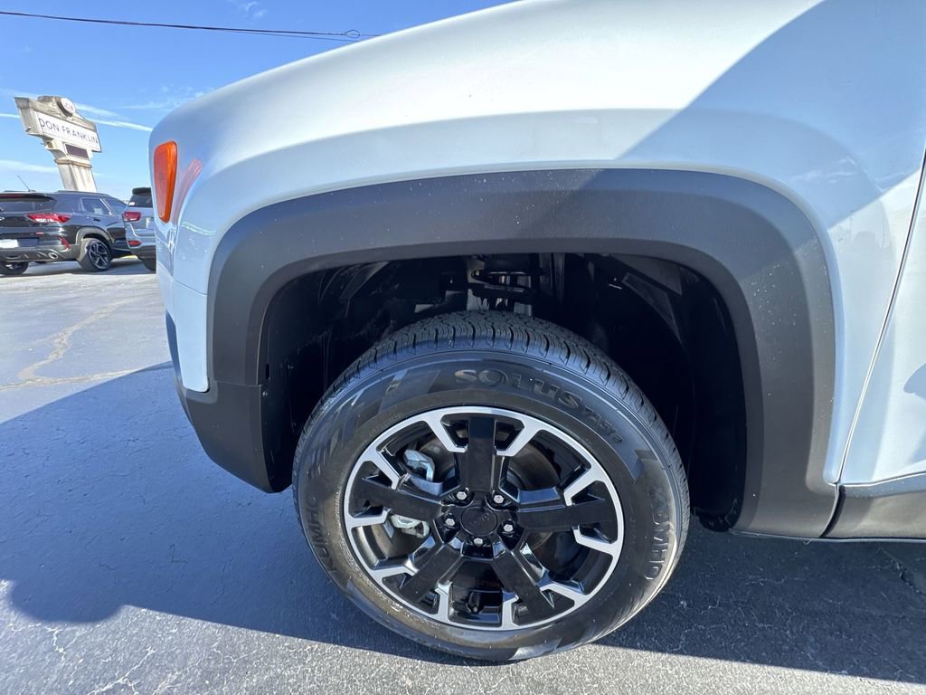 Used 2023 Jeep Renegade Trailhawk image 10