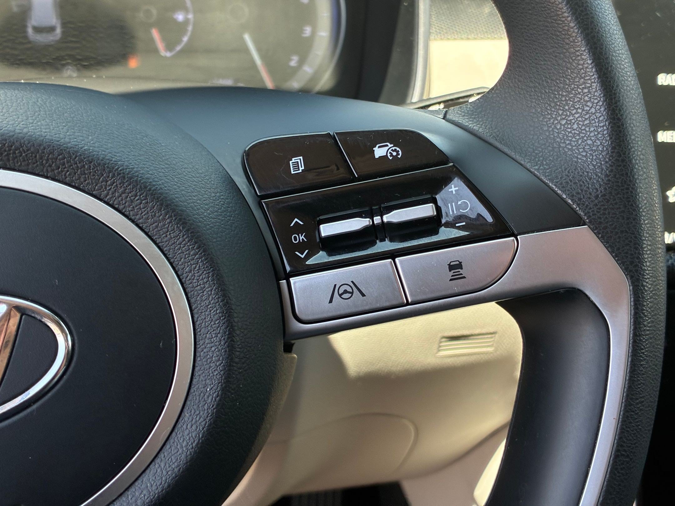 Certified 2023 Hyundai Tucson SEL AWD/4WD image 20