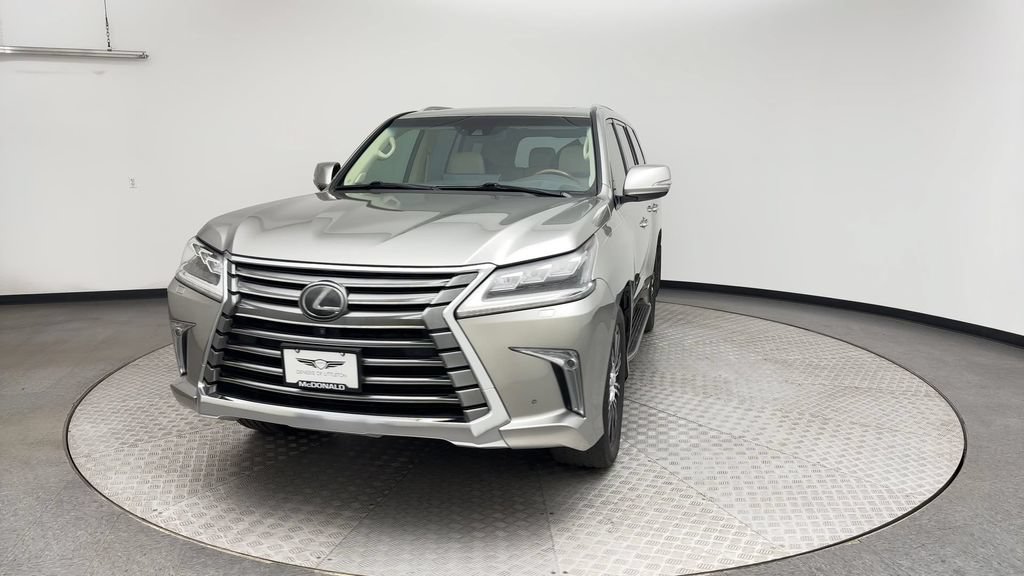 Used 2018 Lexus LX 570 4WD w/ Luxury Package image 7
