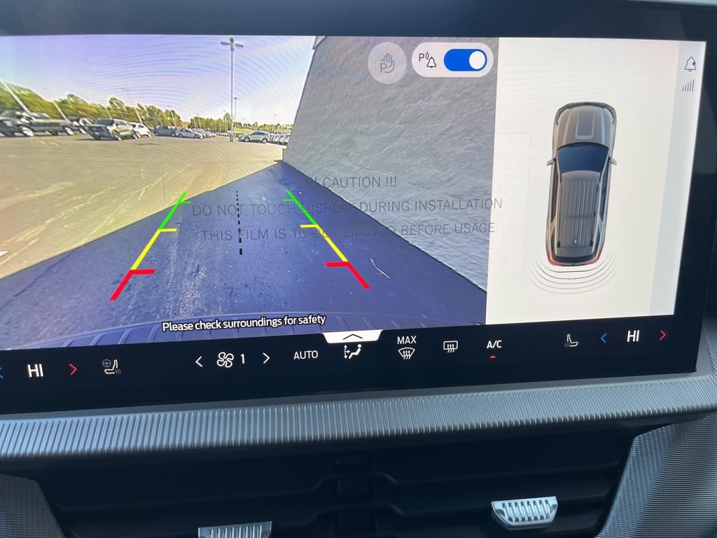 New 2026 Ford Explorer Active image 18