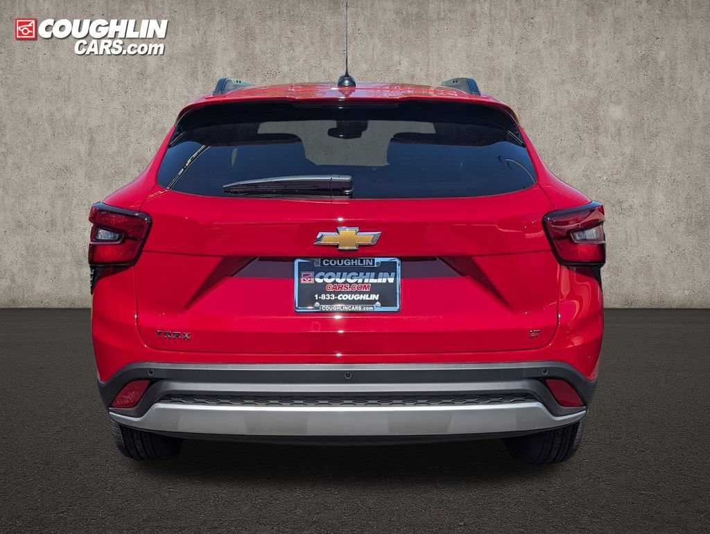 New 2026 Chevrolet Trax LT w/ Driver Confidence Package FWD image 6
