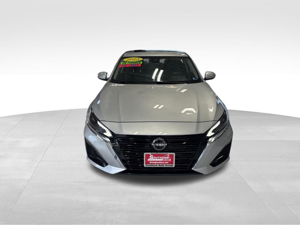 Used 2023 Nissan Altima 2.5 SL AWD/4WD image 8
