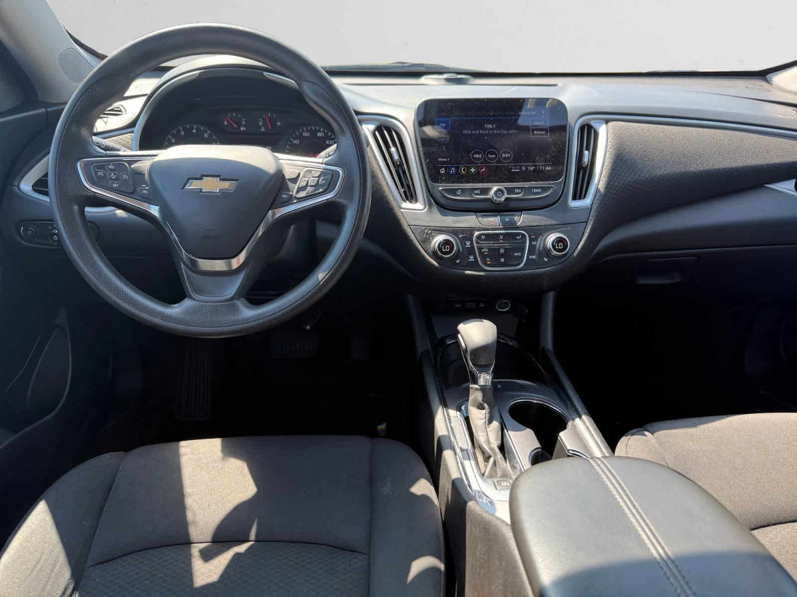 Used 2023 Chevrolet Malibu LT FWD image 10