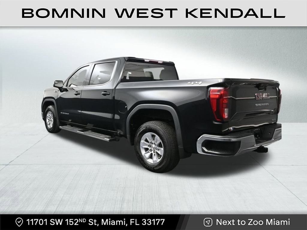 Used 2023 GMC Sierra 1500 SLE image 3