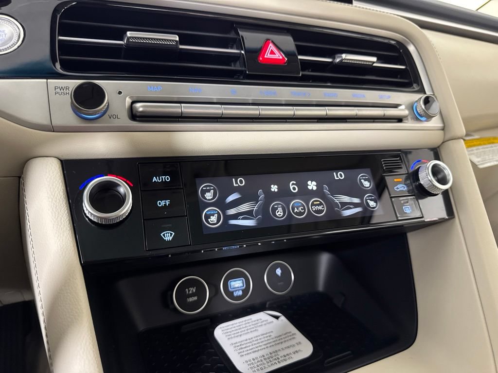 New 2026 Genesis G70 2.5T Prestige AWD/4WD image 8