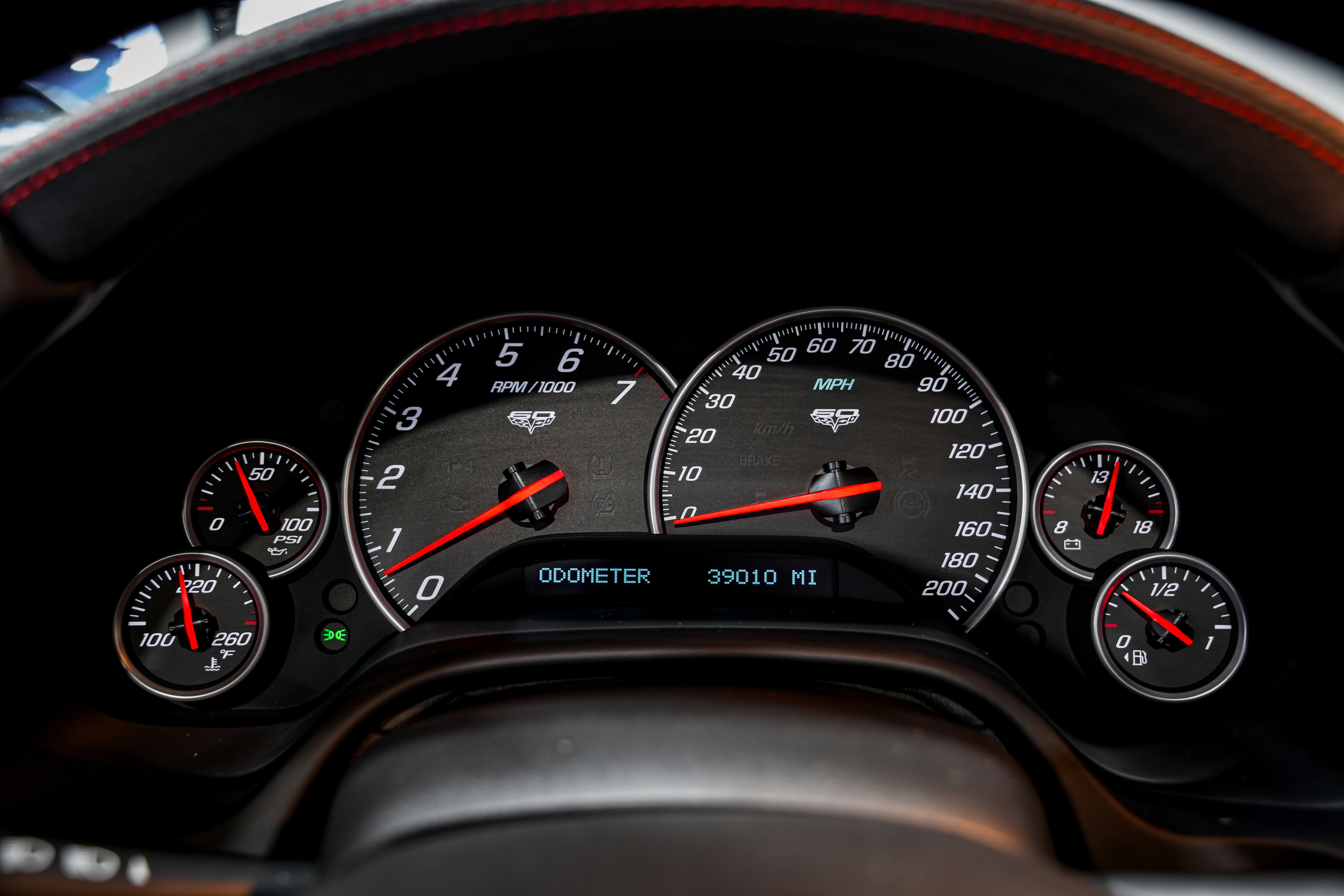 Used 2013 Chevrolet Corvette 427 w/ 1SC Preferred Equipment Group RWD image 11
