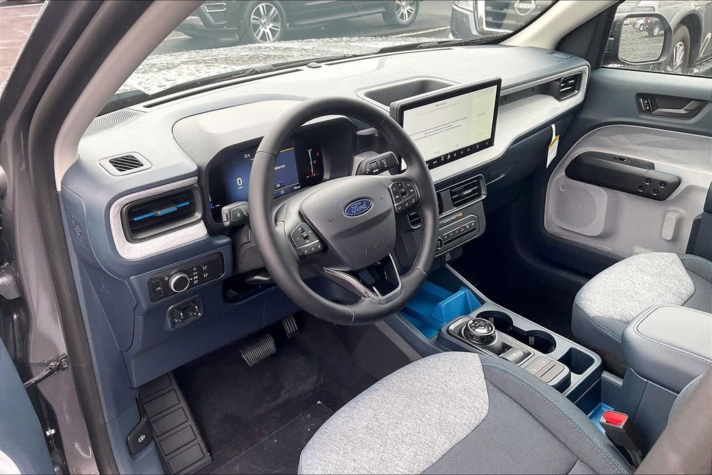 New 2025 Ford Maverick XLT w/ XLT Luxury Package image 6