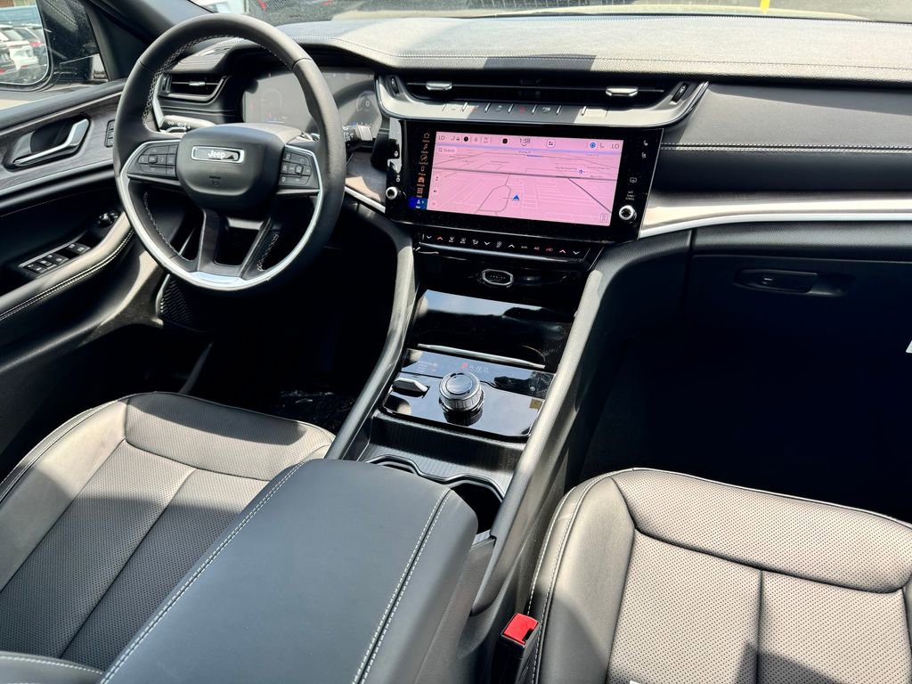 New 2026 Jeep Grand Cherokee L Limited AWD/4WD image 11