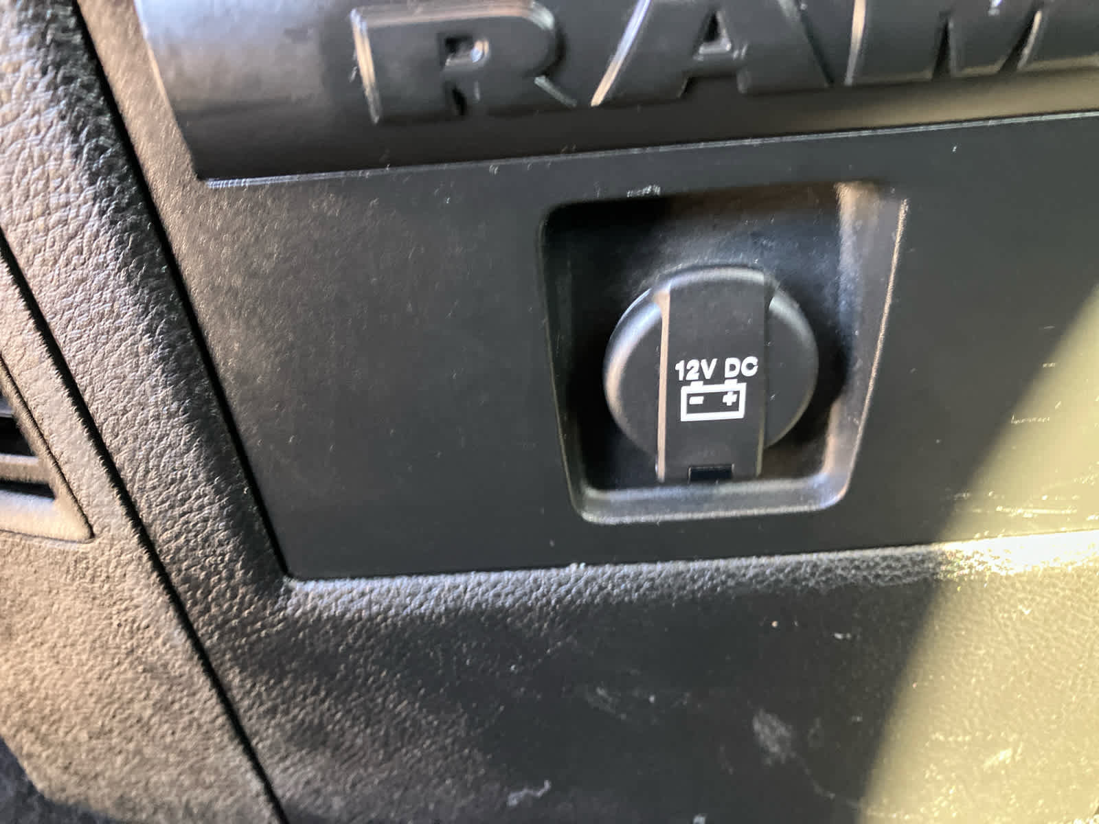 Used 2023 RAM 1500 Classic SLT w/ Trailer & Traction Group image 31