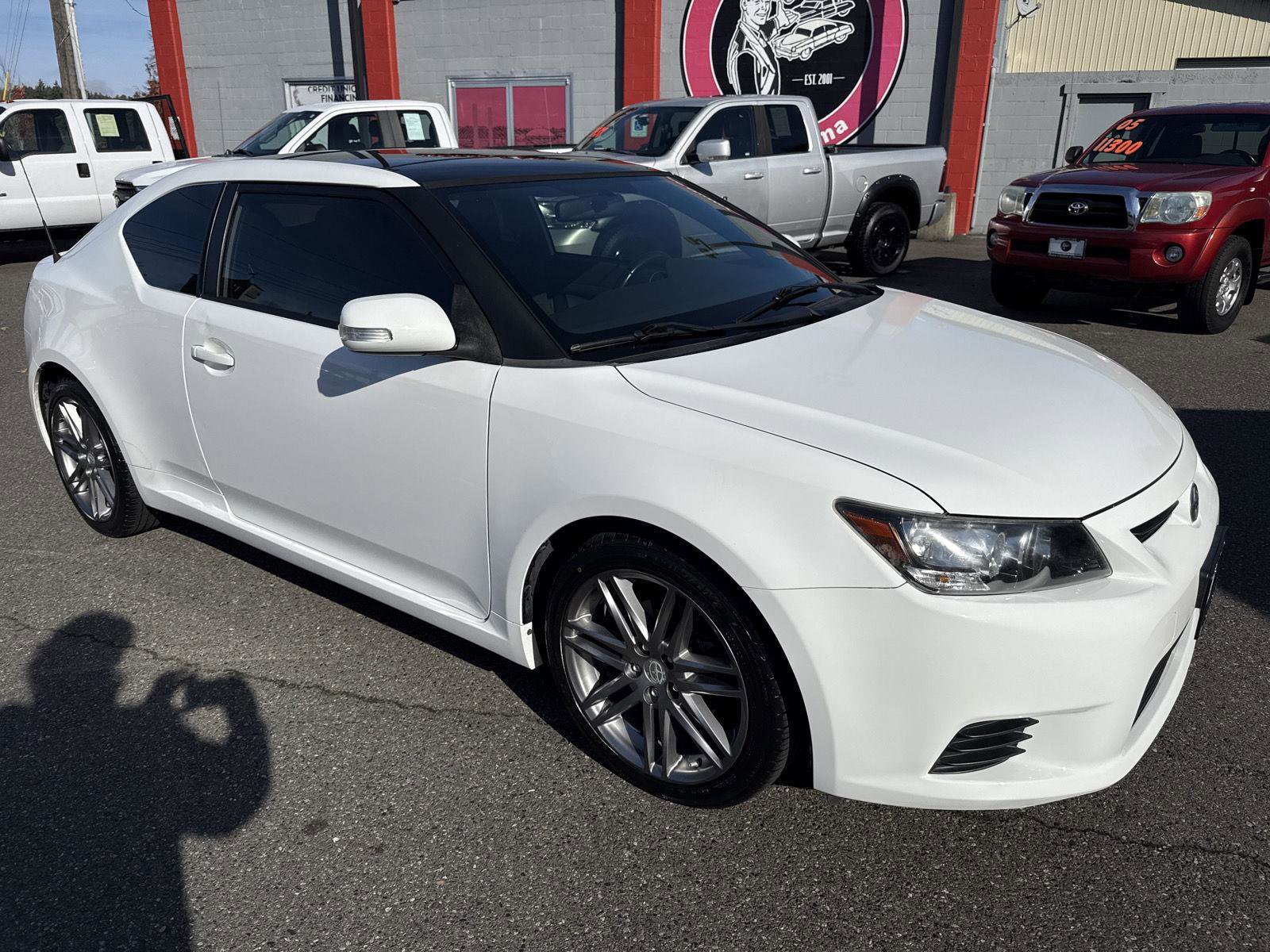 Used 2013 Scion tC image 4