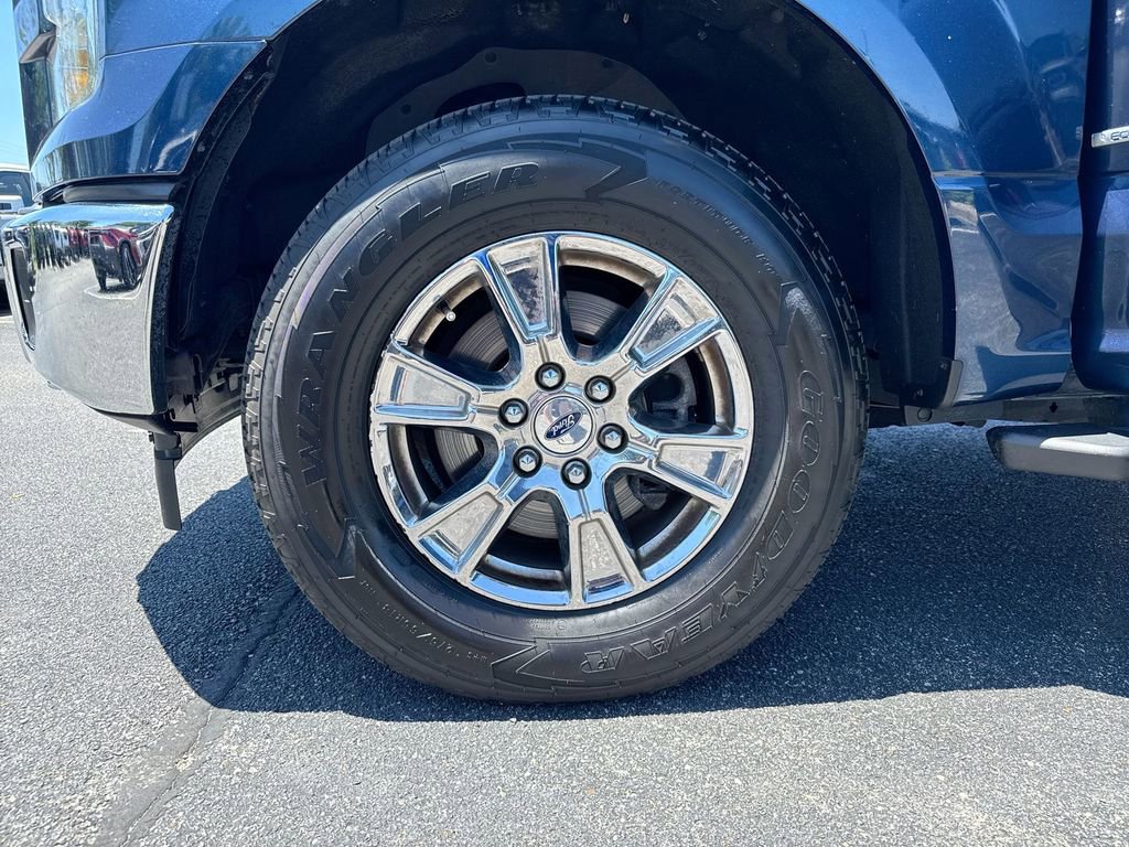 Used 2017 Ford F150 XLT w/ Equipment Group 302A Luxury AWD/4WD image 26