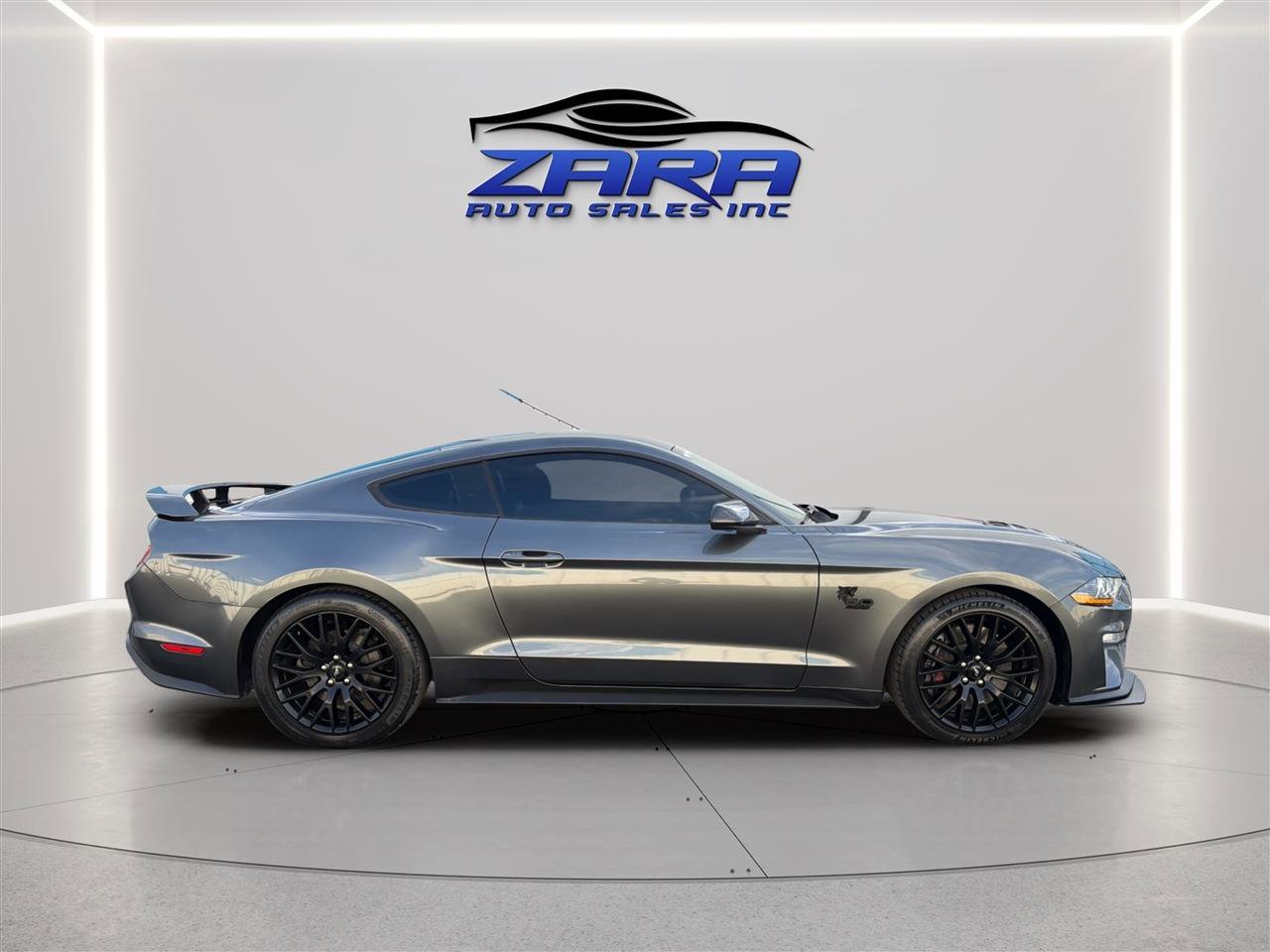 Used 2019 Ford Mustang GT w/ GT Performance Package RWD image 8