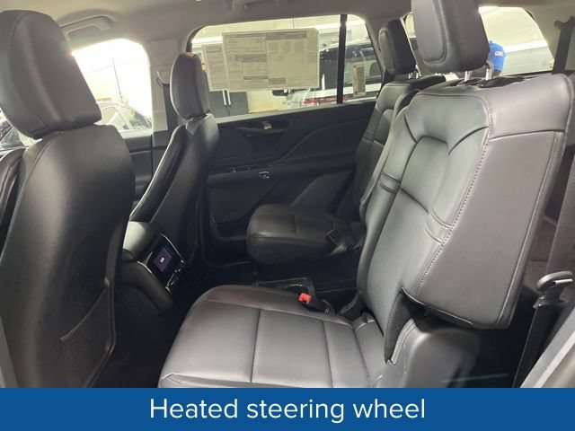 New 2026 Lincoln Aviator AWD image 37