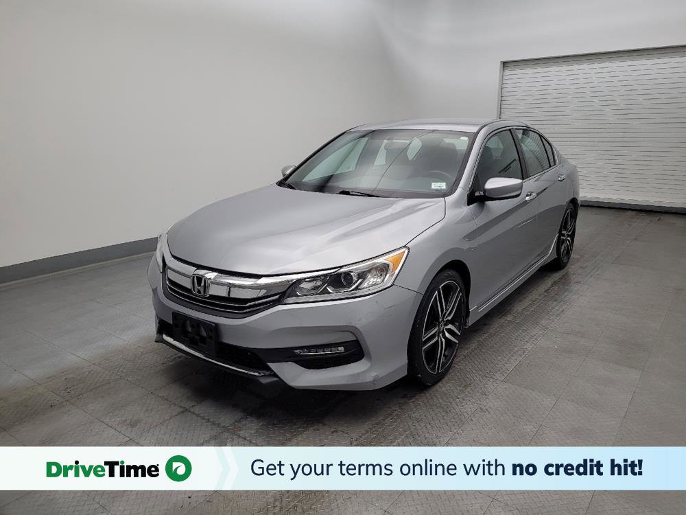 Used 2017 Honda Accord Sport image 1