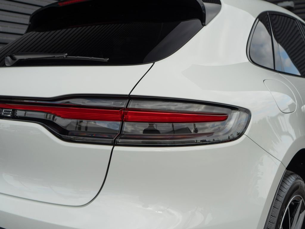 New 2025 Porsche Macan image 16