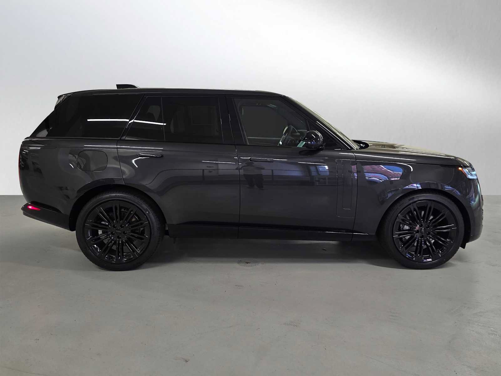New 2026 Land Rover Range Rover SE AWD/4WD image 6