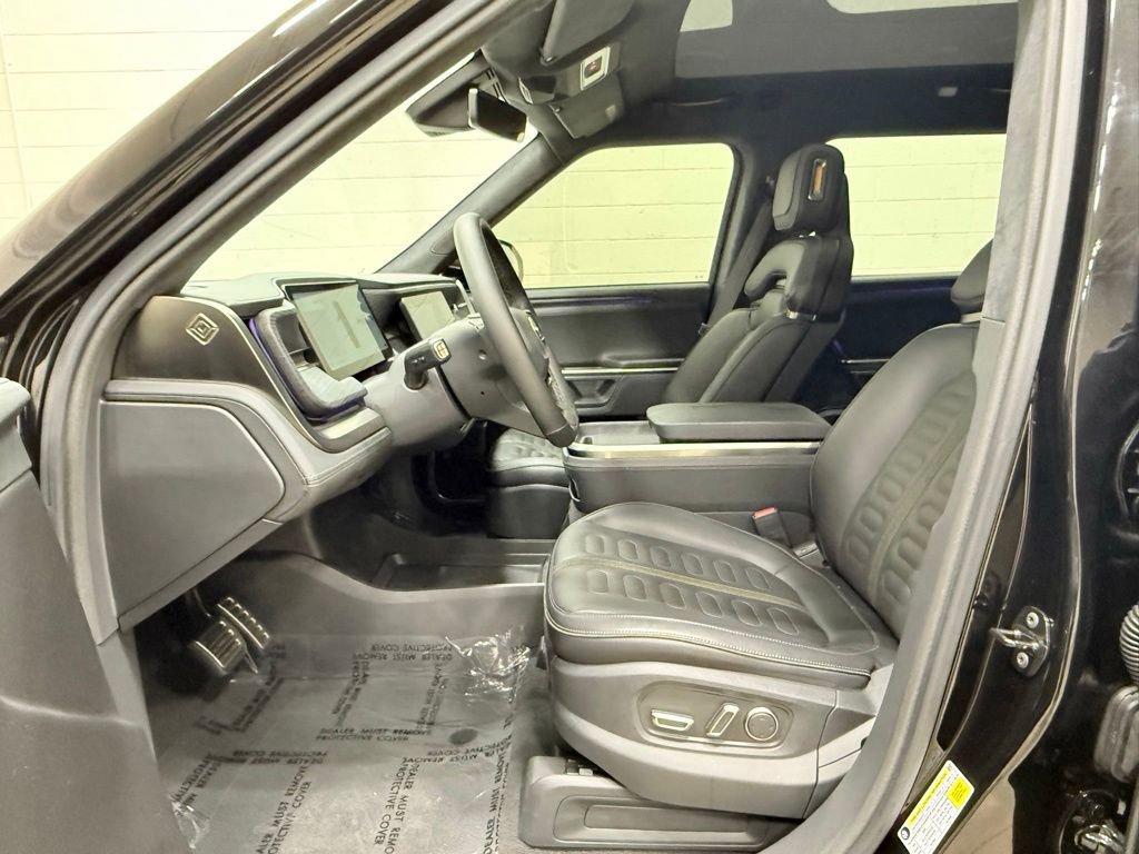 Used 2024 Rivian R1S Adventure AWD/4WD image 29