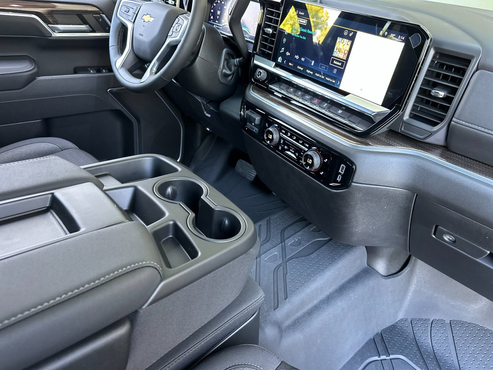 New 2025 Chevrolet Silverado 1500 LT w/ All Star Edition Plus image 17