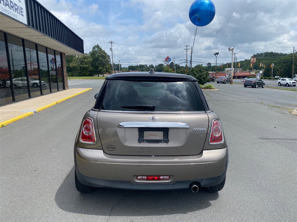 Used 2013 MINI Cooper Hardtop FWD image 5