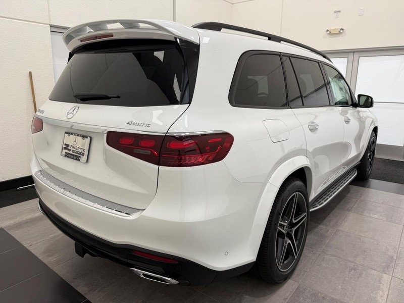 New 2026 Mercedes-Benz GLS 450 4MATIC image 2