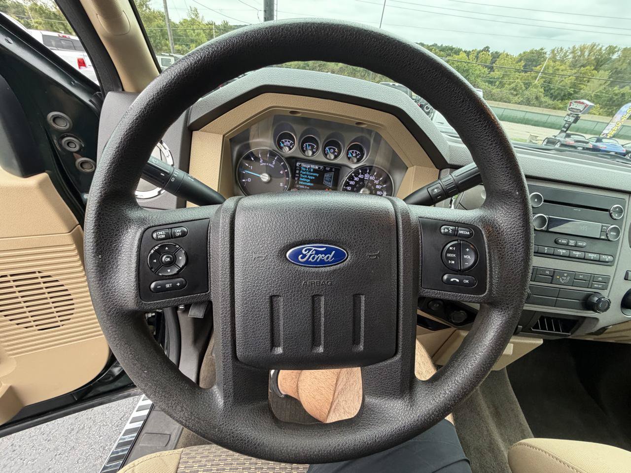 Used 2016 Ford F450 XLT w/ XLT Premium Package AWD/4WD image 22
