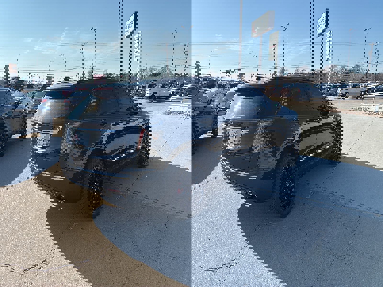 Used 2023 Cadillac XT5 Sportv w/ Technology Package image 7