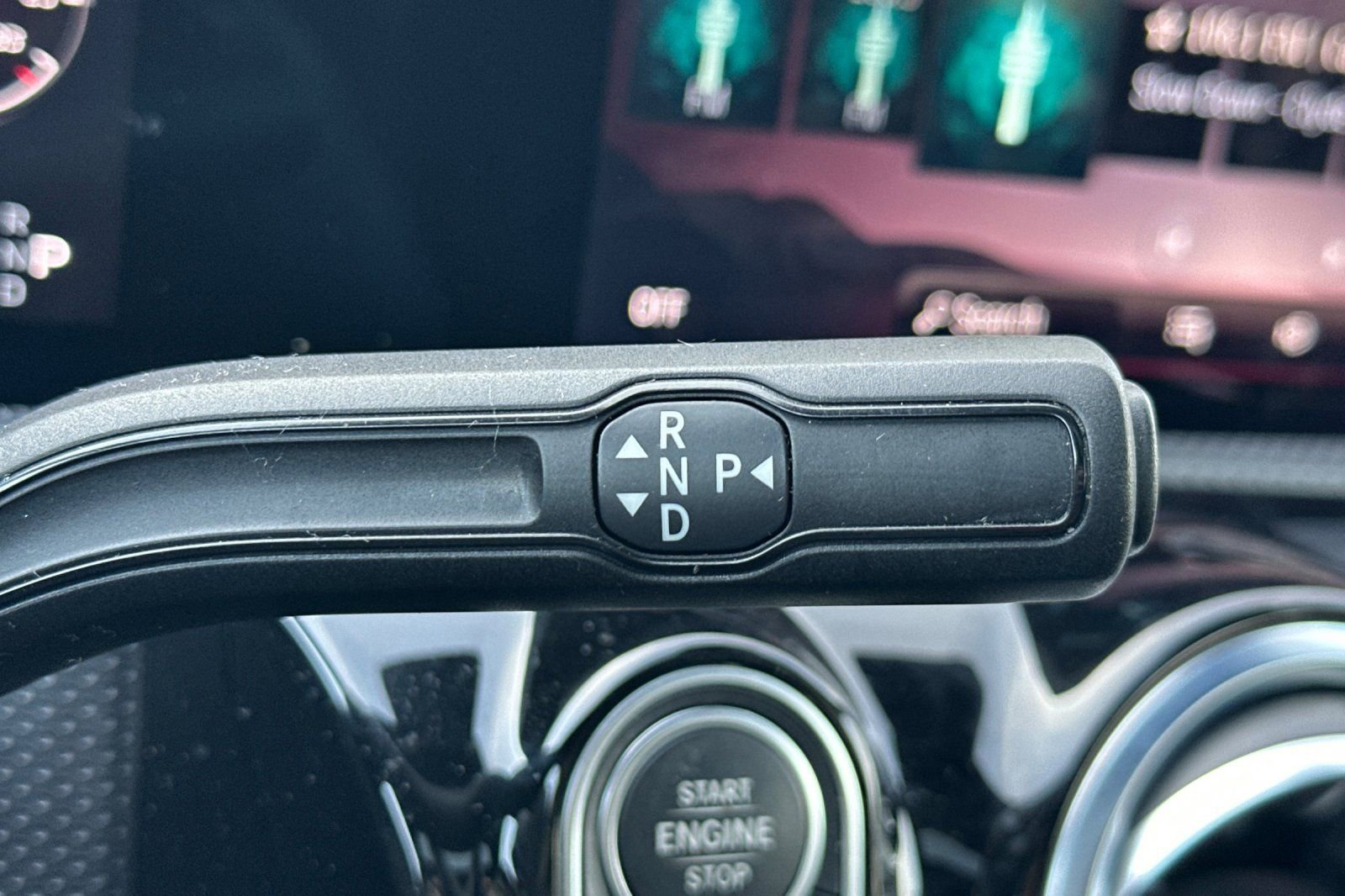 Used 2025 Mercedes-Benz CLA 250 image 32