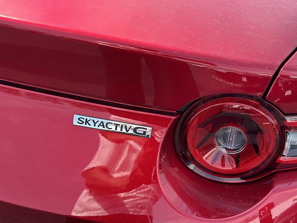 New 2026 MAZDA MX-5 Miata RF Grand Touring RWD image 28
