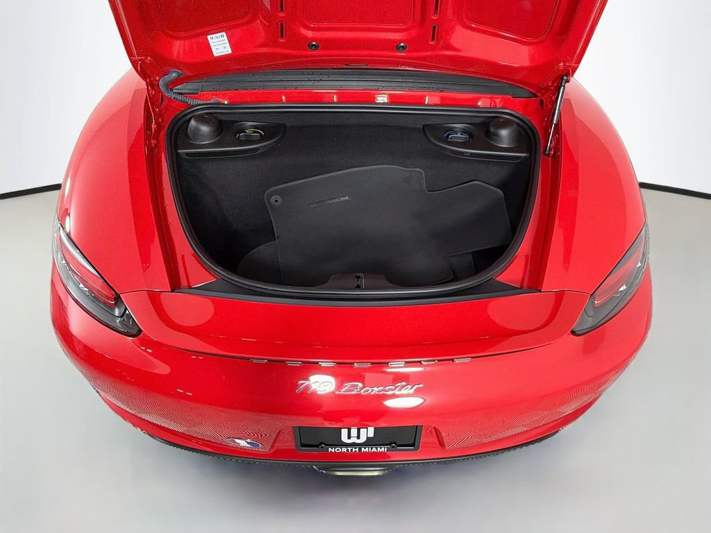 Used 2023 Porsche 718 Boxster RWD image 23