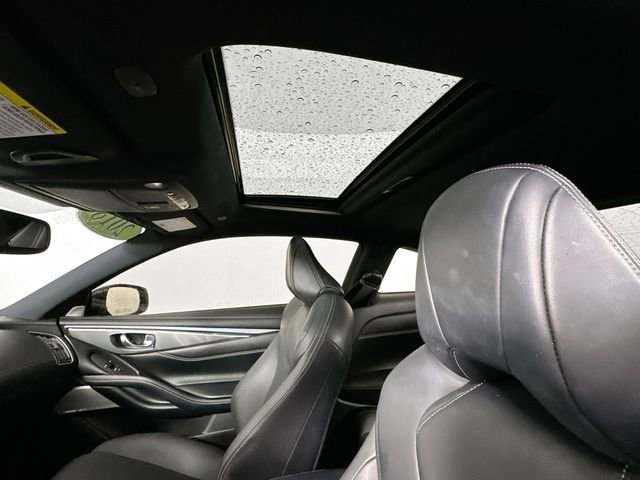 Used 2018 INFINITI Q60 3.0t Luxe w/ Sensory Package 3.0T Luxe AWD/4WD image 21
