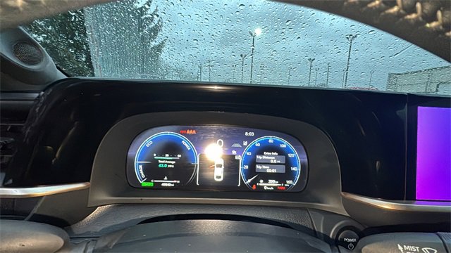 Used 2024 Toyota Crown Limited image 16