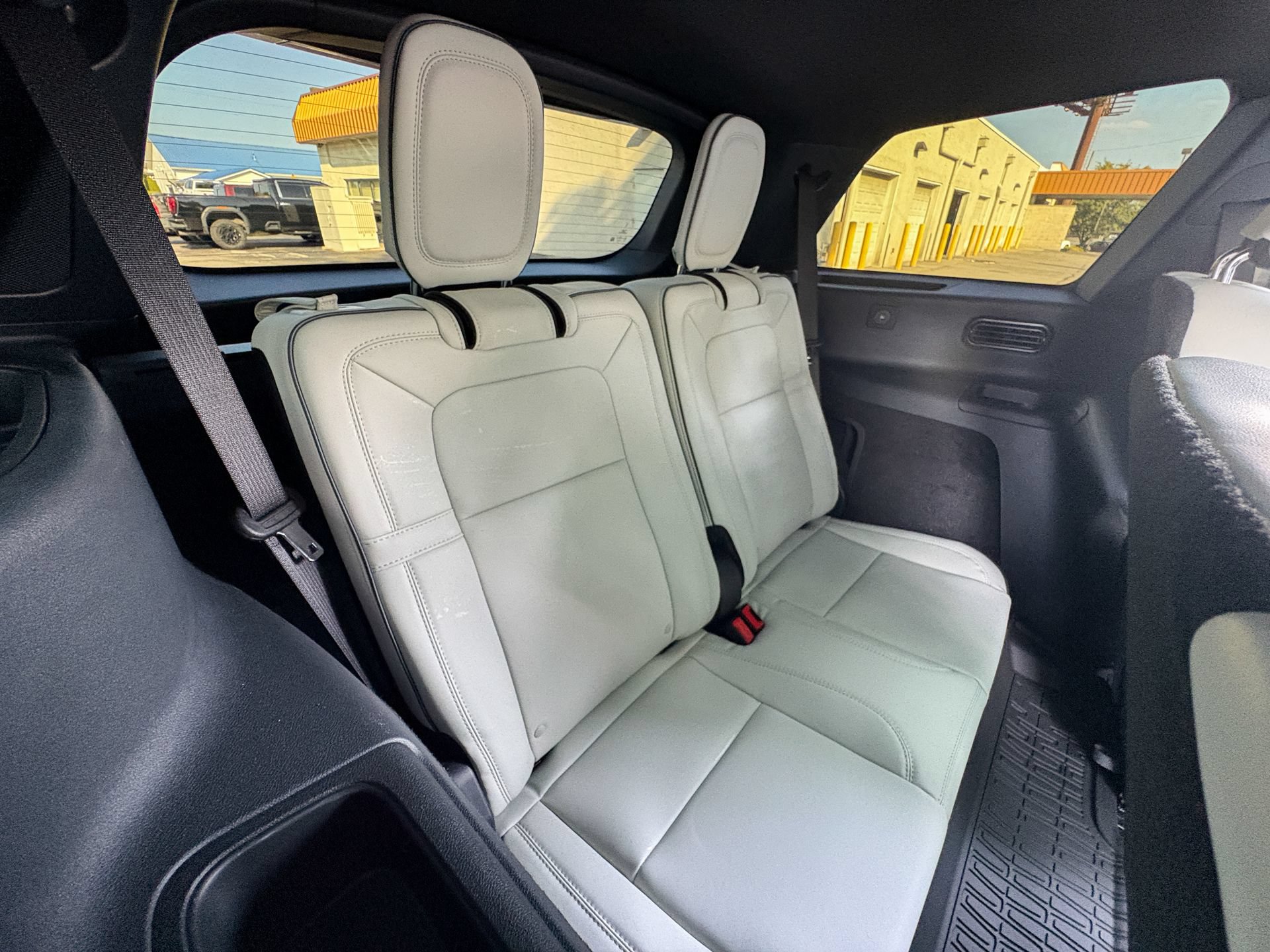 Used 2026 Lincoln Aviator Black Label w/ Dynamic Handling Package AWD/4WD image 29