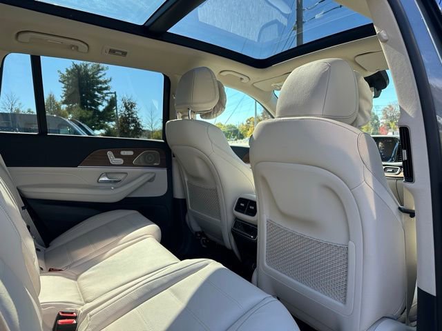 New 2026 Mercedes-Benz GLS 450 4MATIC image 21