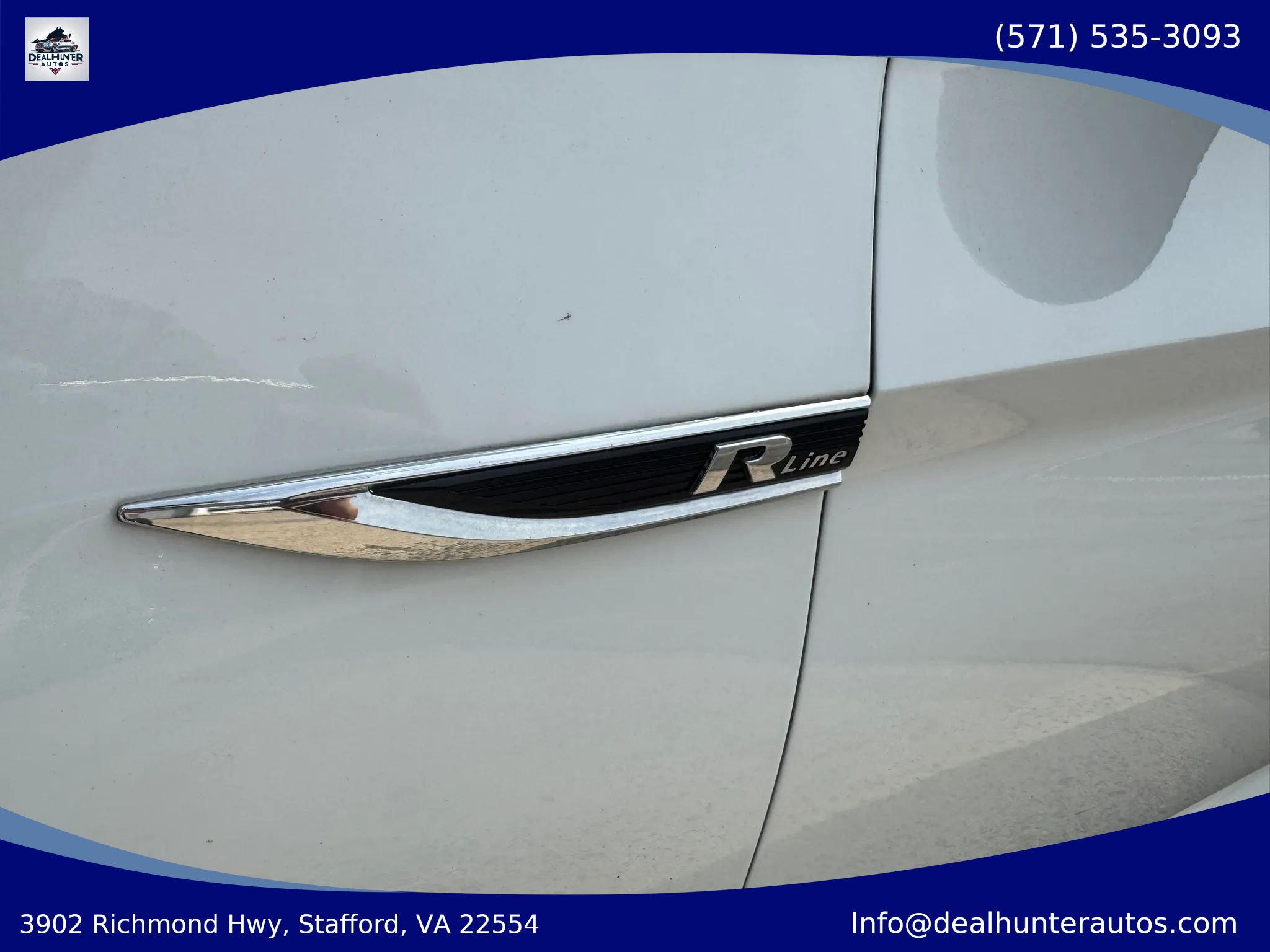 Used 2019 Volkswagen Jetta R-Line FWD image 11