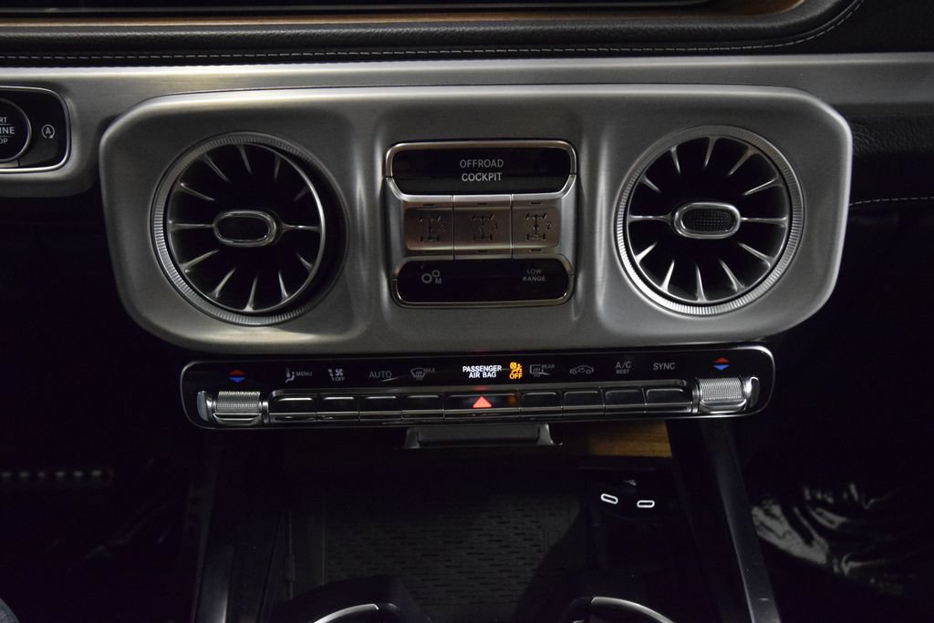Certified 2025 Mercedes-Benz G 63 AMG 4MATIC image 32