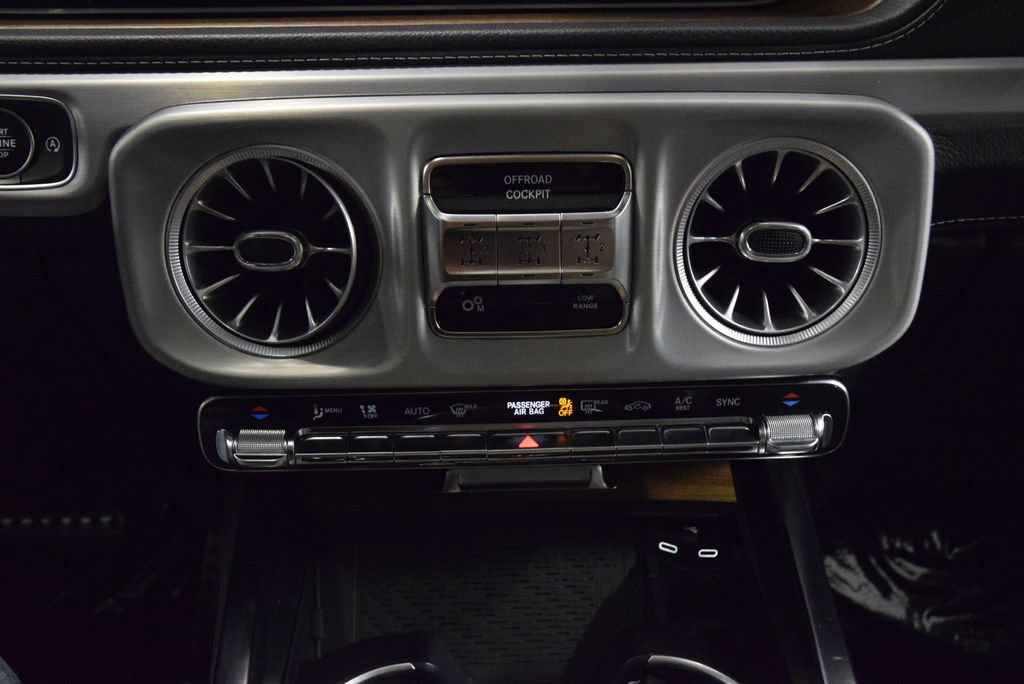 Certified 2025 Mercedes-Benz G 63 AMG 4MATIC image 32
