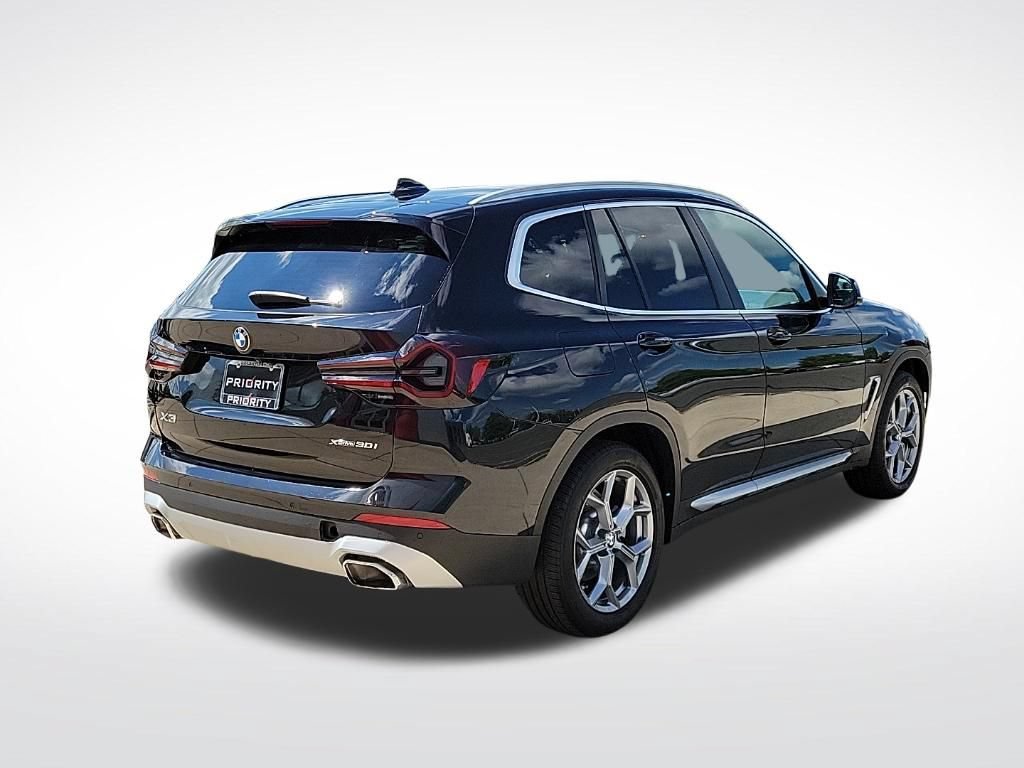 Used 2023 BMW X3 xDrive30i w/ Convenience Package AWD/4WD image 5
