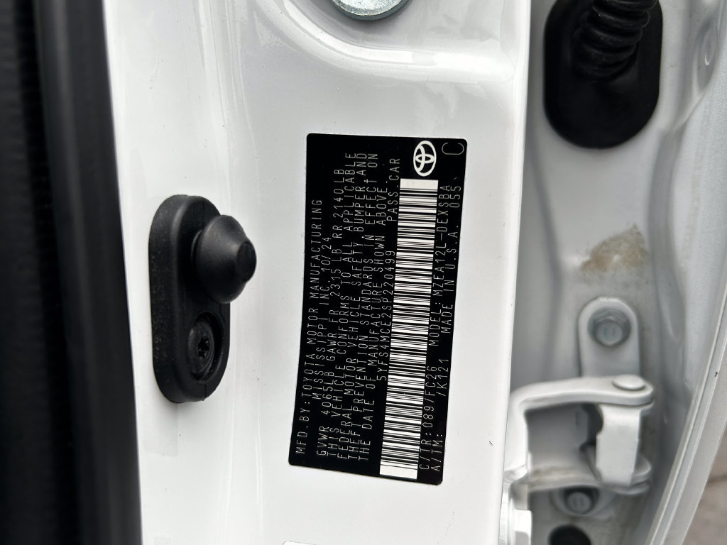 Used 2025 Toyota Corolla SE FWD image 27