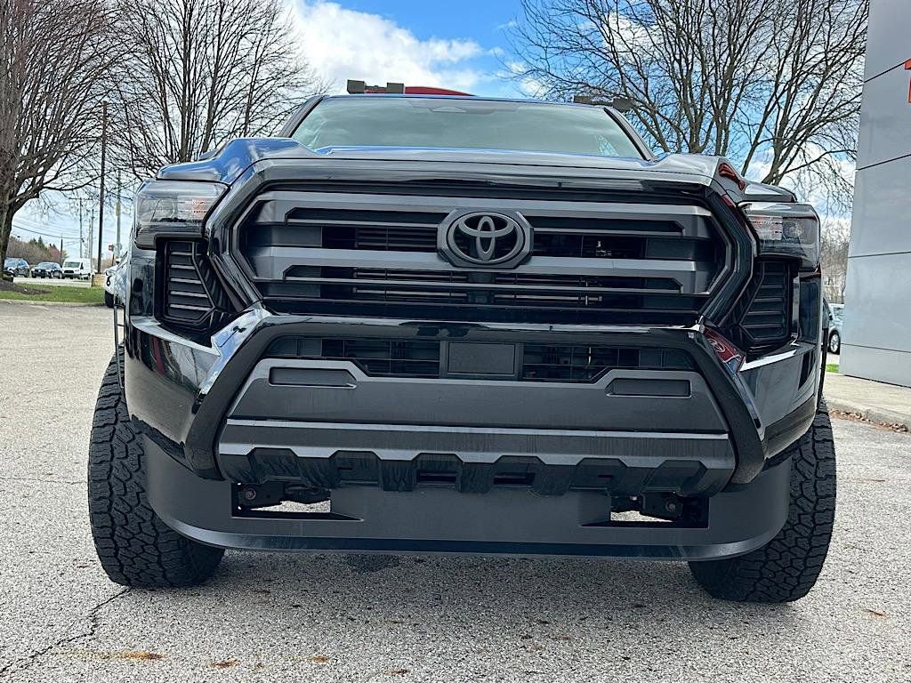 Certified 2024 Toyota Tacoma SR image 8