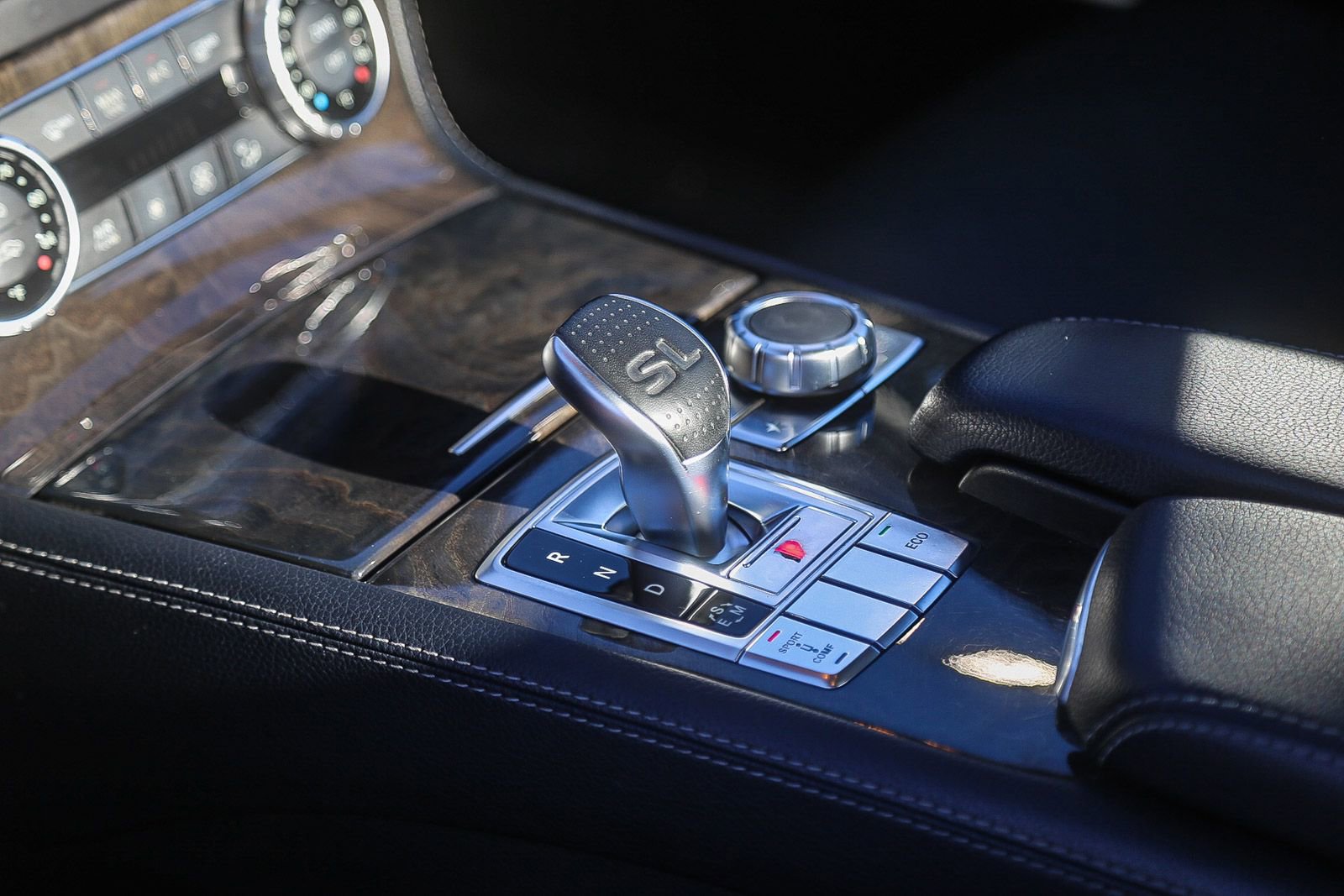 Used 2013 Mercedes-Benz SL 550 image 19