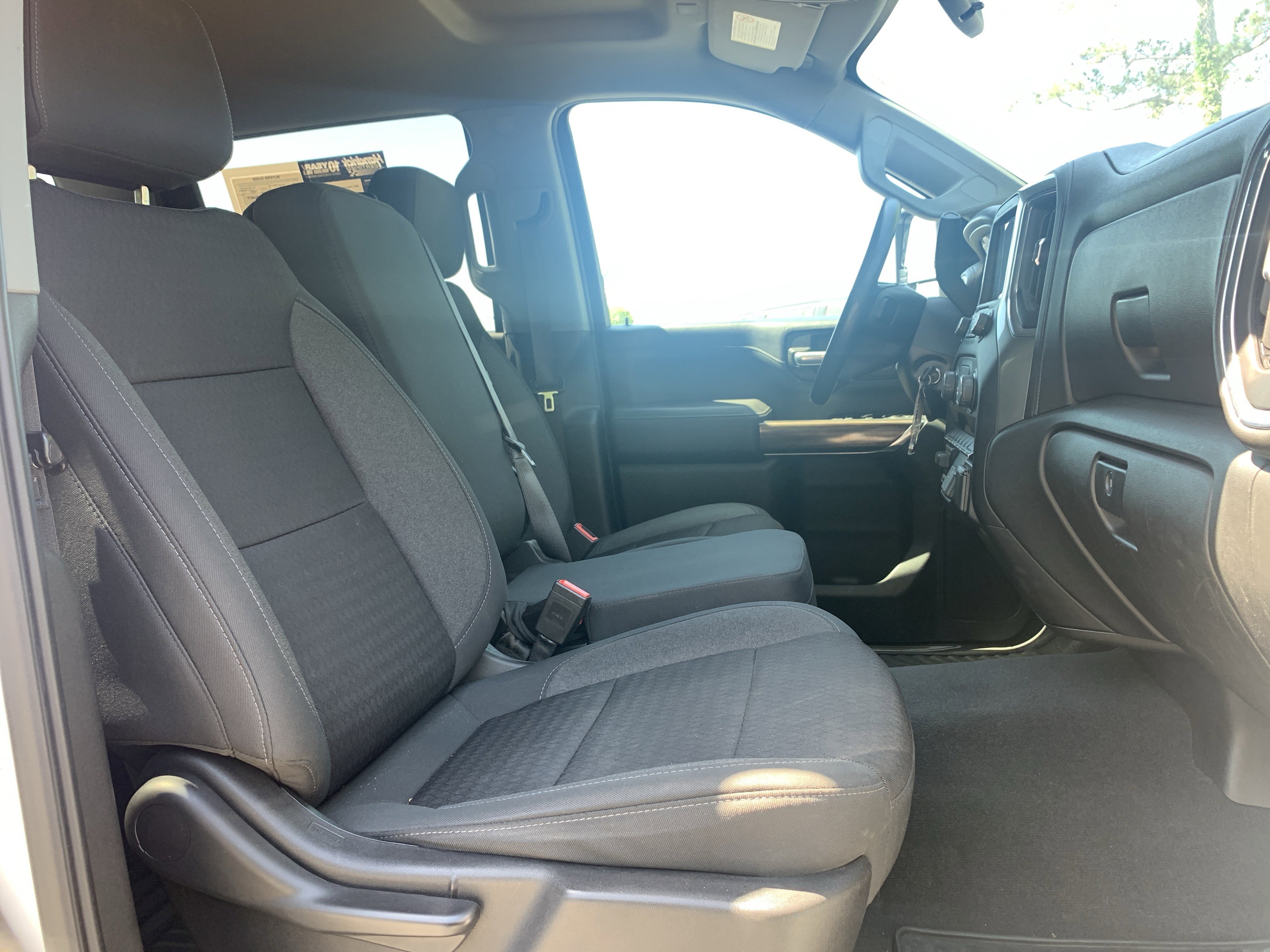 Used 2021 Chevrolet Silverado 2500 LT image 30