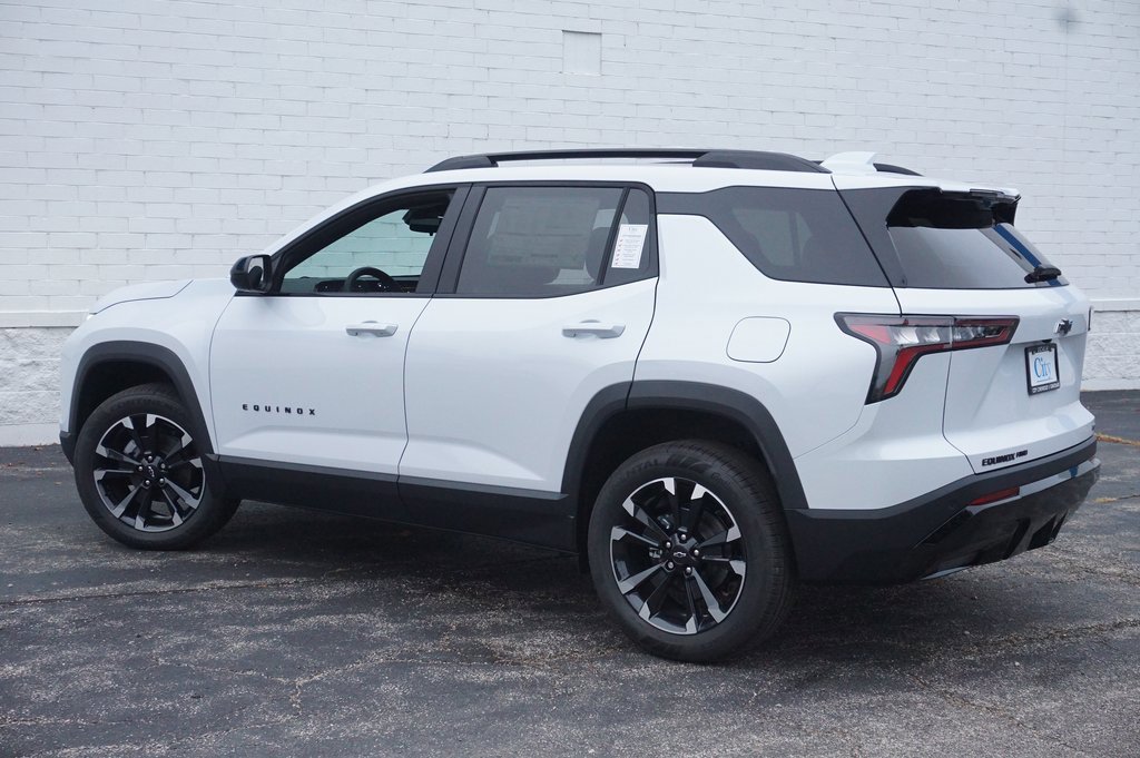 New 2026 Chevrolet Equinox RS w/ Convenience Package III image 8