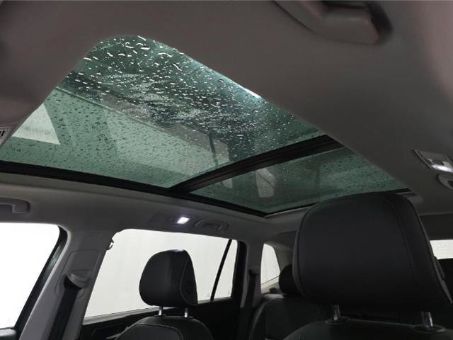 Used 2022 Volkswagen Tiguan SE image 10